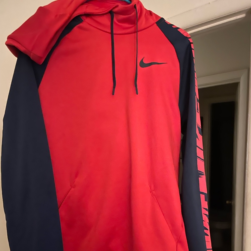 Mens Medium Nike Hood